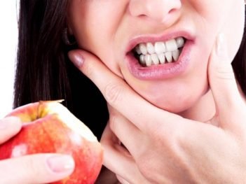 How to Cure Gingivitis at Home Naturally?