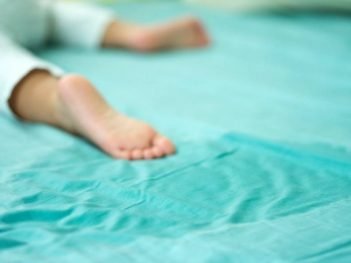 How to get rid of Bedwetting Habits at Home Naturally?