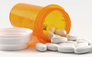 Which medicines do I need to keep in the medicine box?